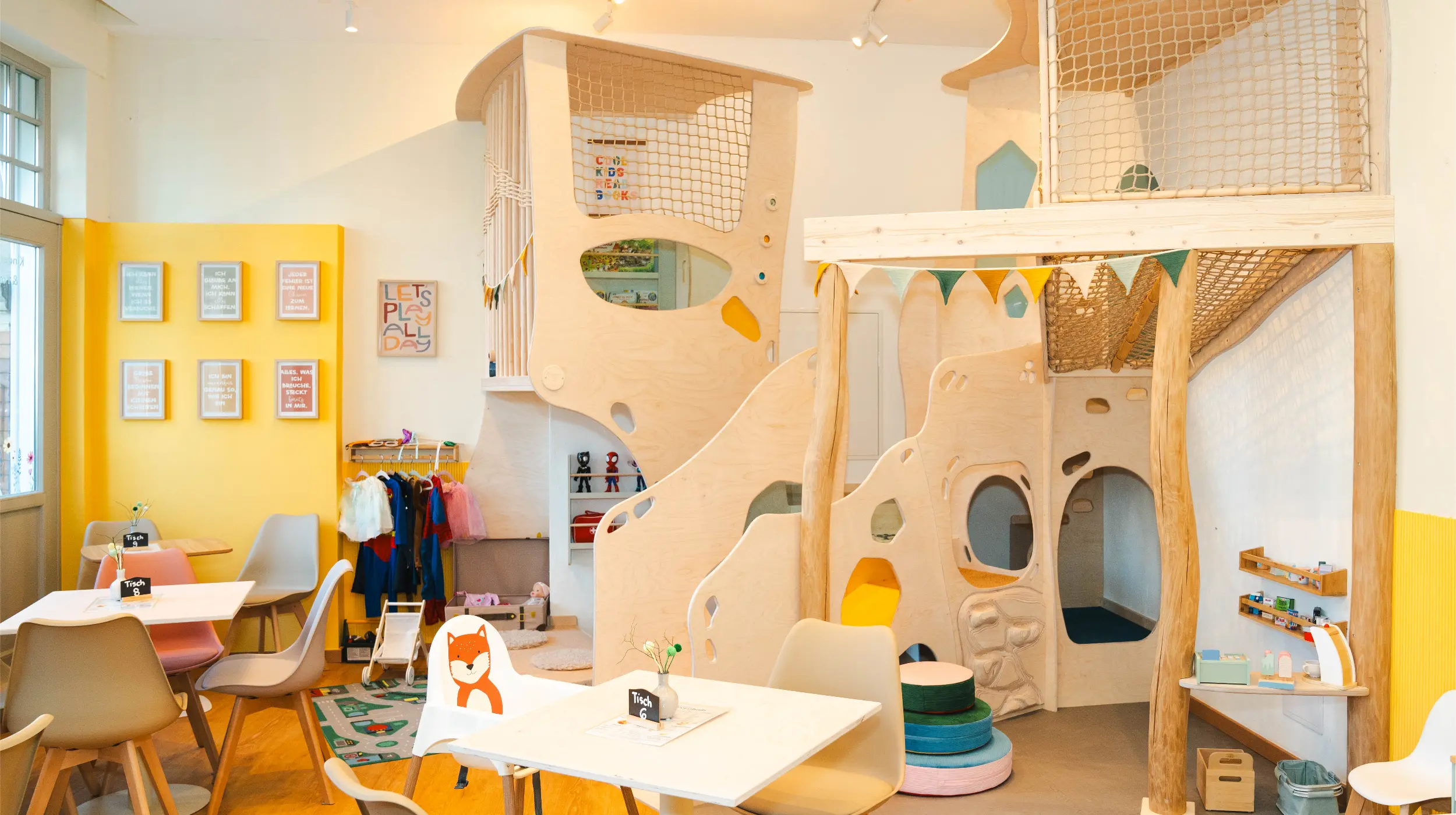 Spielbereich im Zwerghain – Eltern-Kind-Café in Berlin-Lichterfelde